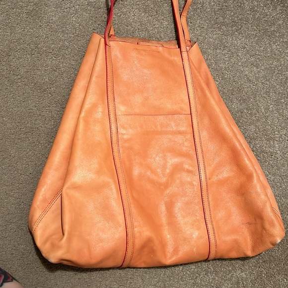 🍊Banana Republic Classic Leather Orange Shoulder Bag Tote - Picture 16 of 16